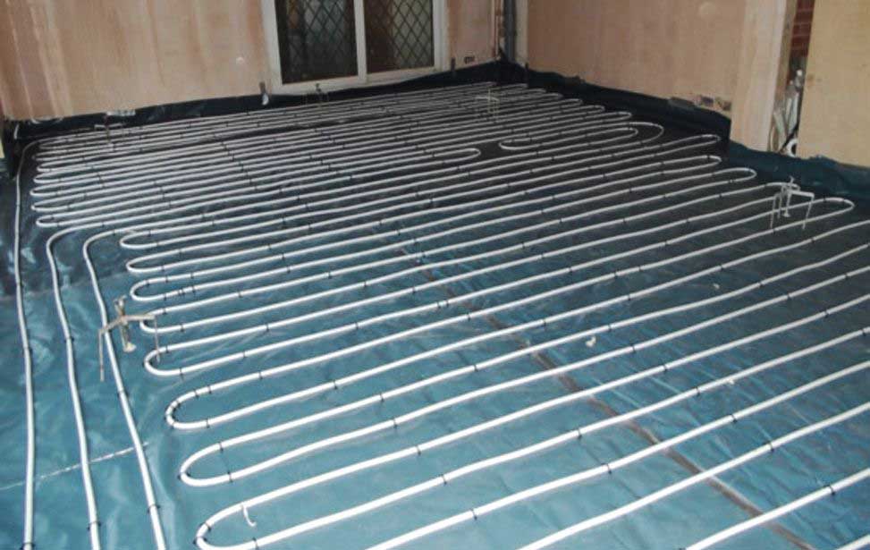 How To Lay Screed Over Underfloor Heating - Flow Screed Services
